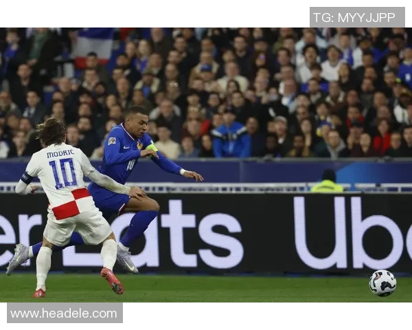 法国足球巨星排名前十揭秘 揭晓顶级球员的荣耀与成就